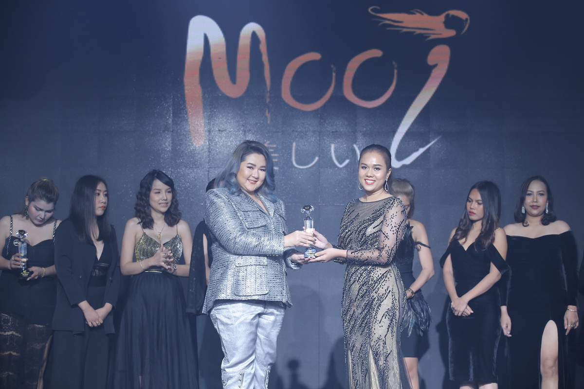 ‘The Magic of Kerasilk by MOOI’