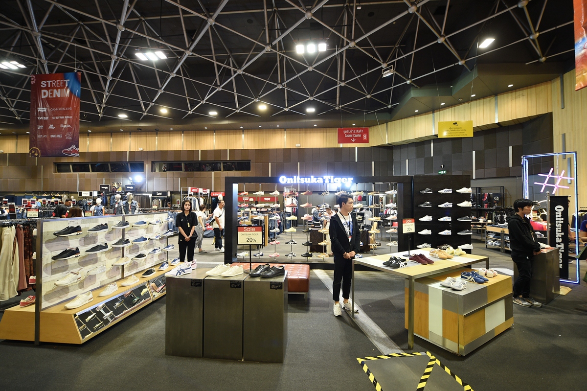 ‘Central Street Fashion Fest’ ครั้งแรกกับการรวมแฟชั่นสตรีทแบรนด์เด็ดที่คุณไม่ควรพลาด!!