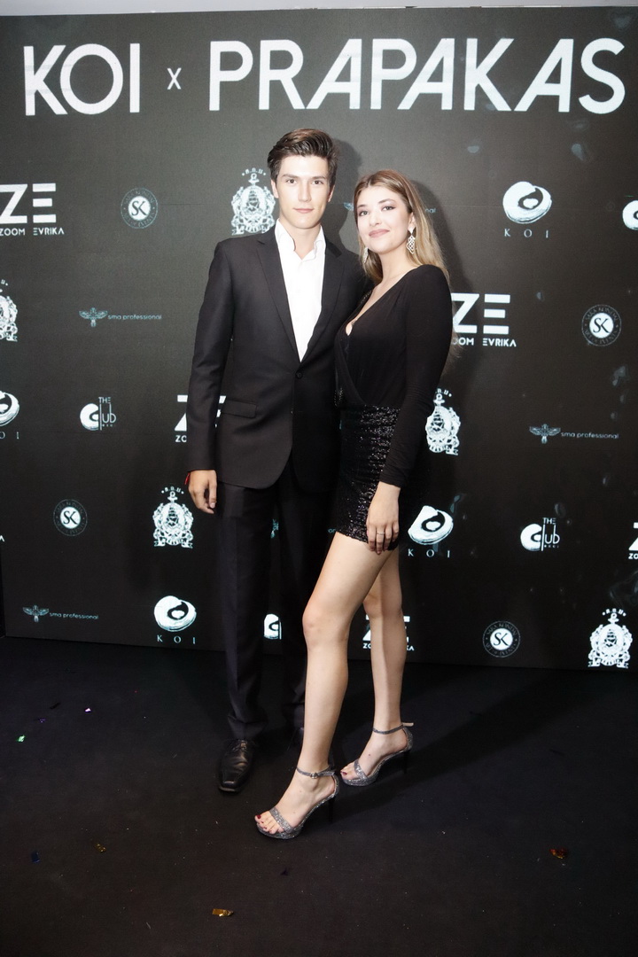 KOI X ส.ก.บ. Worship by Prapakas แฟชั่นโชว์ ‘นารีพิฆาต’ อันน่าตื่นตาตื่นใจ