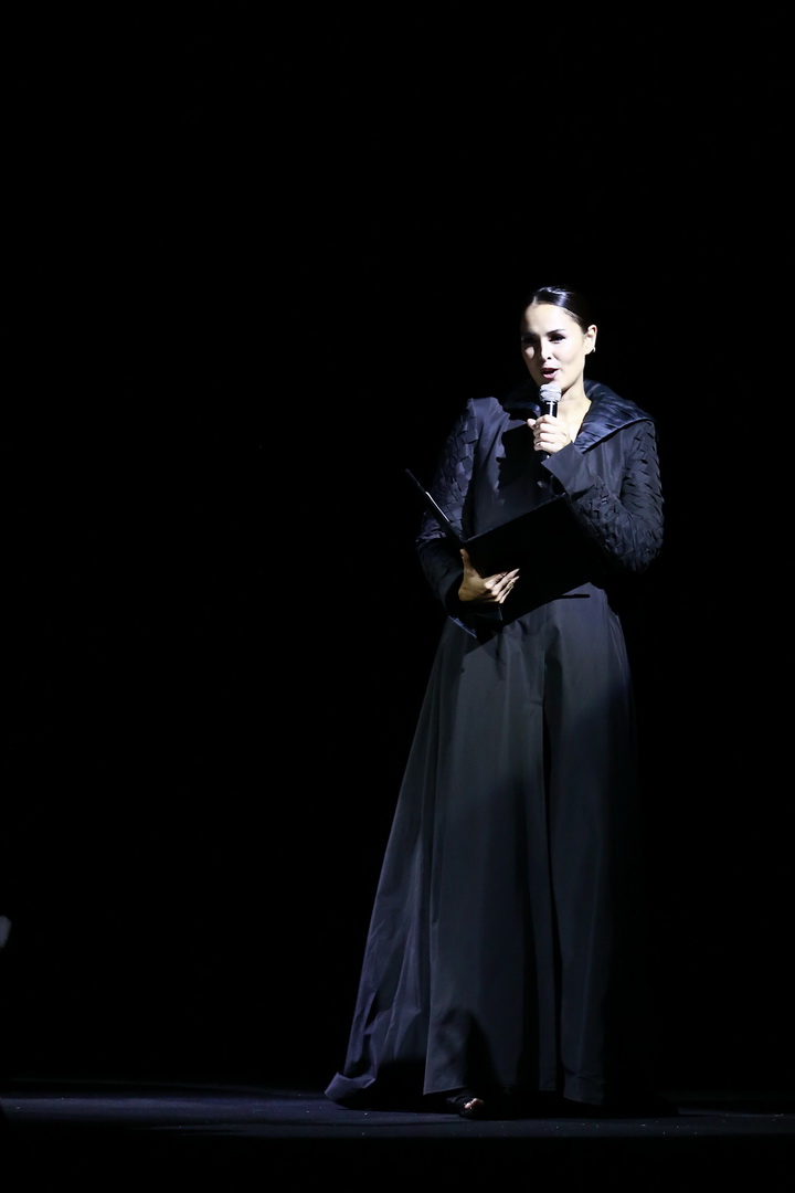 KOI X ส.ก.บ. Worship by Prapakas แฟชั่นโชว์ ‘นารีพิฆาต’ อันน่าตื่นตาตื่นใจ