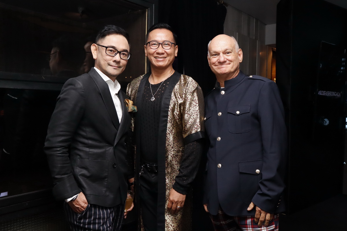 KOI X ส.ก.บ. Worship by Prapakas แฟชั่นโชว์ ‘นารีพิฆาต’ อันน่าตื่นตาตื่นใจ