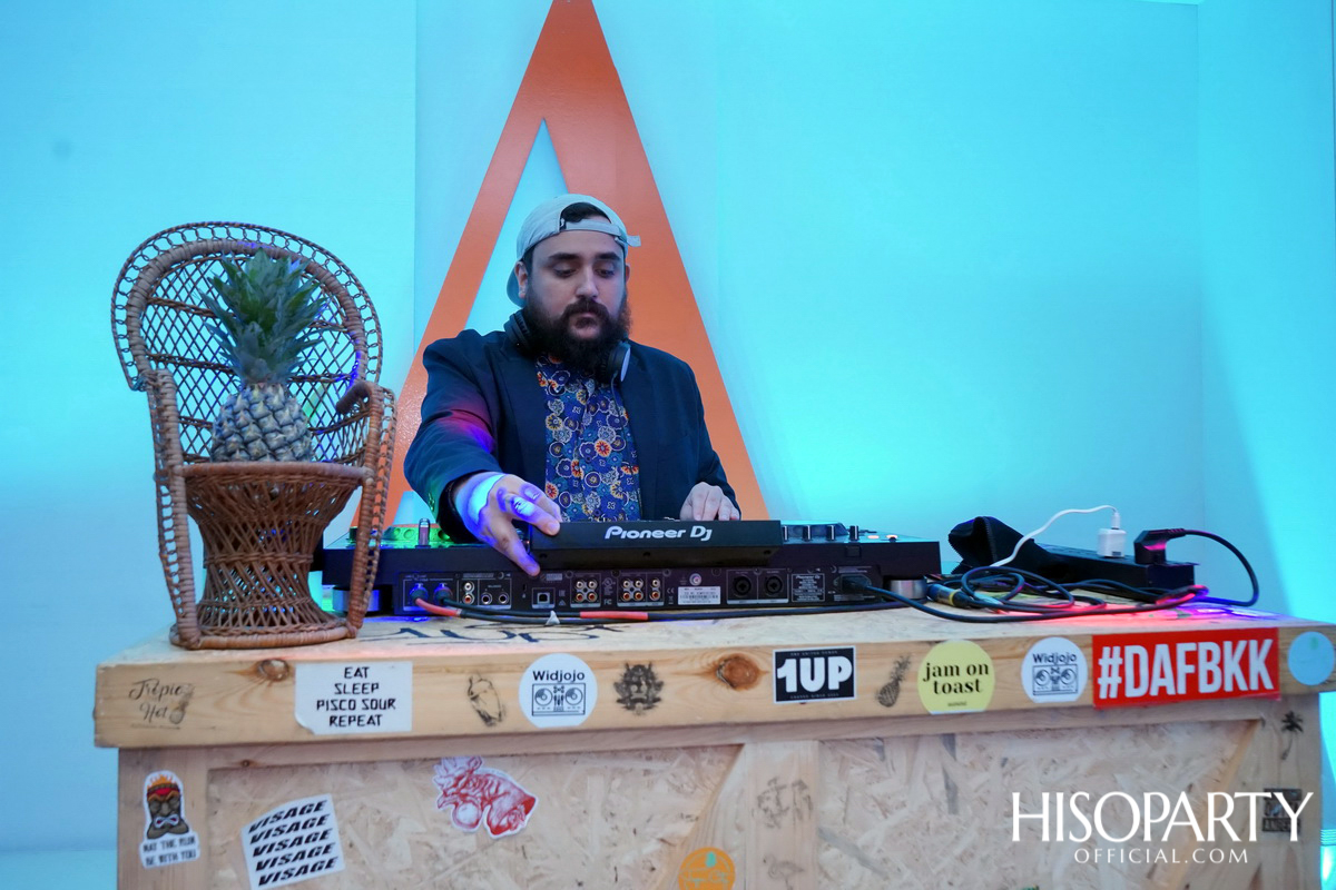 Hey, Mercedes A 200 Party งานเปิดตัวรถยนต์ Mercedes-Benz The New A-Class เจเนอเรชั่นที่ 4