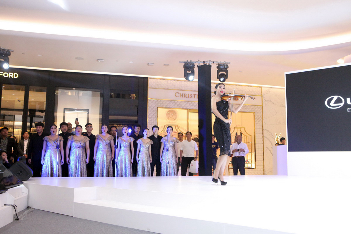 งานเปิดตัว เลกซัส RX ใหม่ ‘Unbounded Pleasure… สุนทรียภาพที่ไร้ขีดจำกัด’