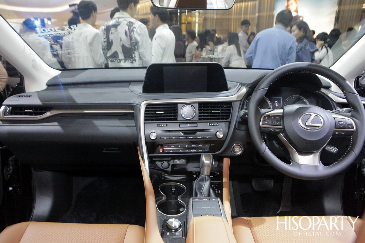 งานเปิดตัว เลกซัส RX ใหม่ ‘Unbounded Pleasure… สุนทรียภาพที่ไร้ขีดจำกัด’