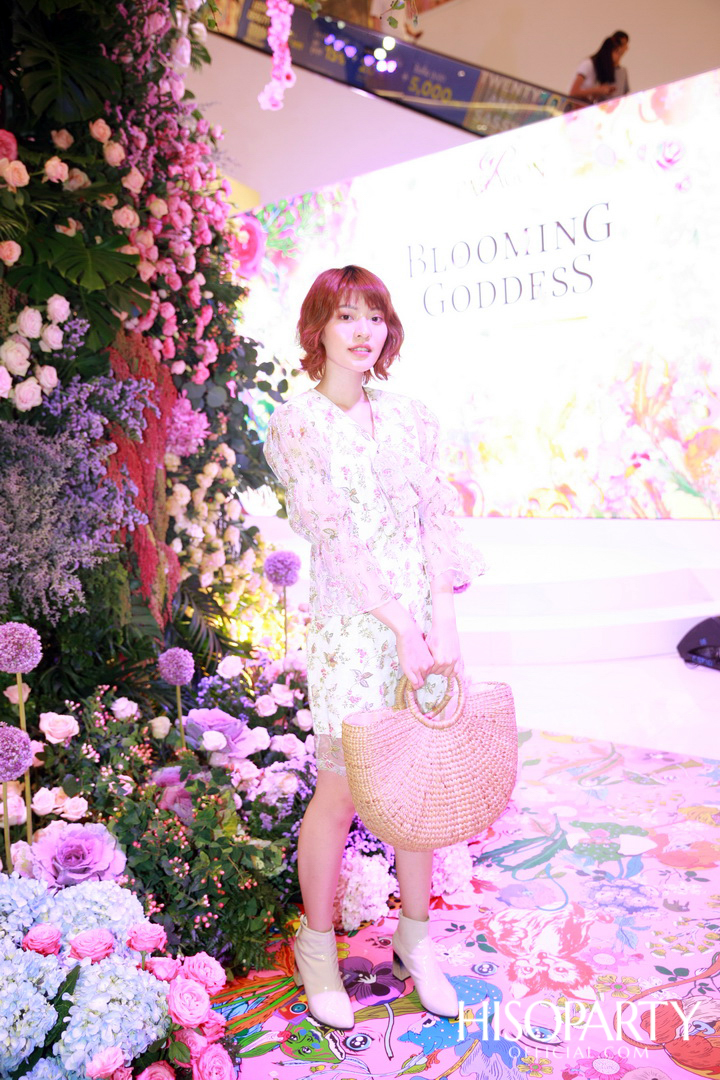 PARAGON ‘Blooming Goddess’