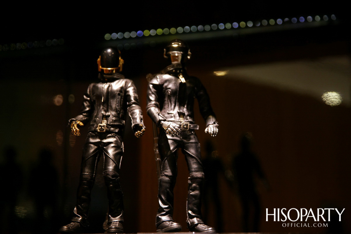 CLUB 21 X HISOPARTY Exclusively Preview Fall-Winter 2019 Collection by CLUB 21