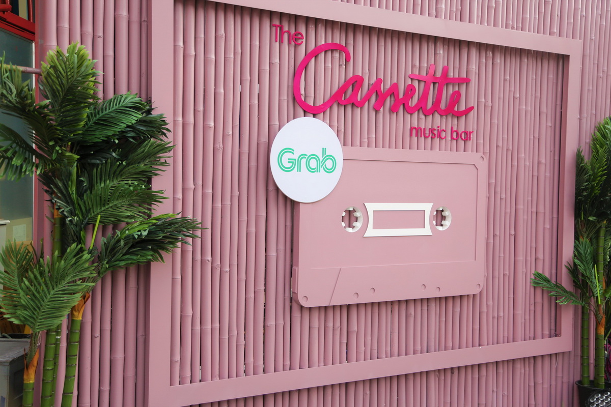 ชวนสัมผัสประสบการณ์การกินดื่มในบรรยากาศสุดชิลล์ริมแม่น้ำเจ้าพระ ในงาน ‘Grab Urban Night Fest’ 