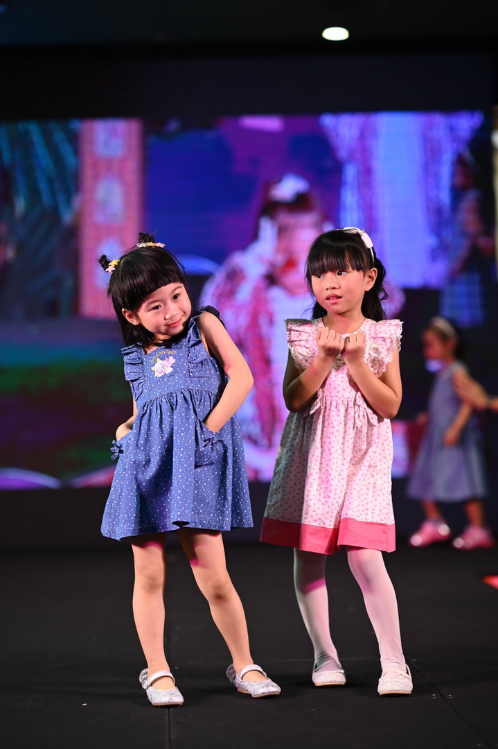 CENTRAL KIDS FASHION SHOW แฟชั่นโชว์สุดคิวต์จากเหล่าซุปตาร์ตัวน้อย