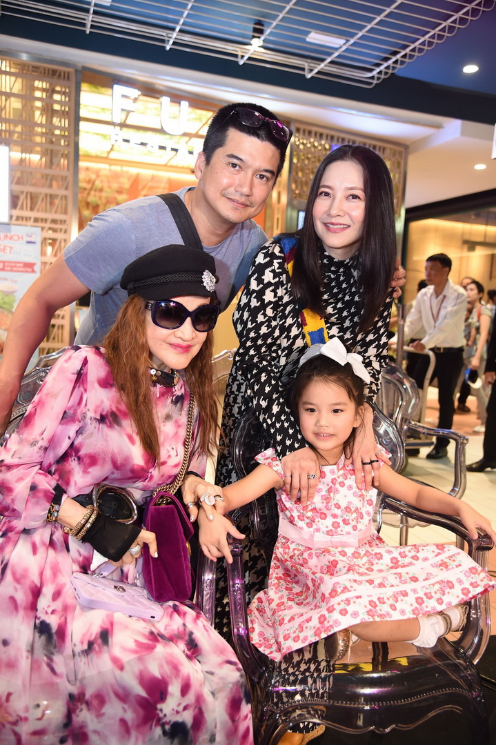 CENTRAL KIDS FASHION SHOW แฟชั่นโชว์สุดคิวต์จากเหล่าซุปตาร์ตัวน้อย