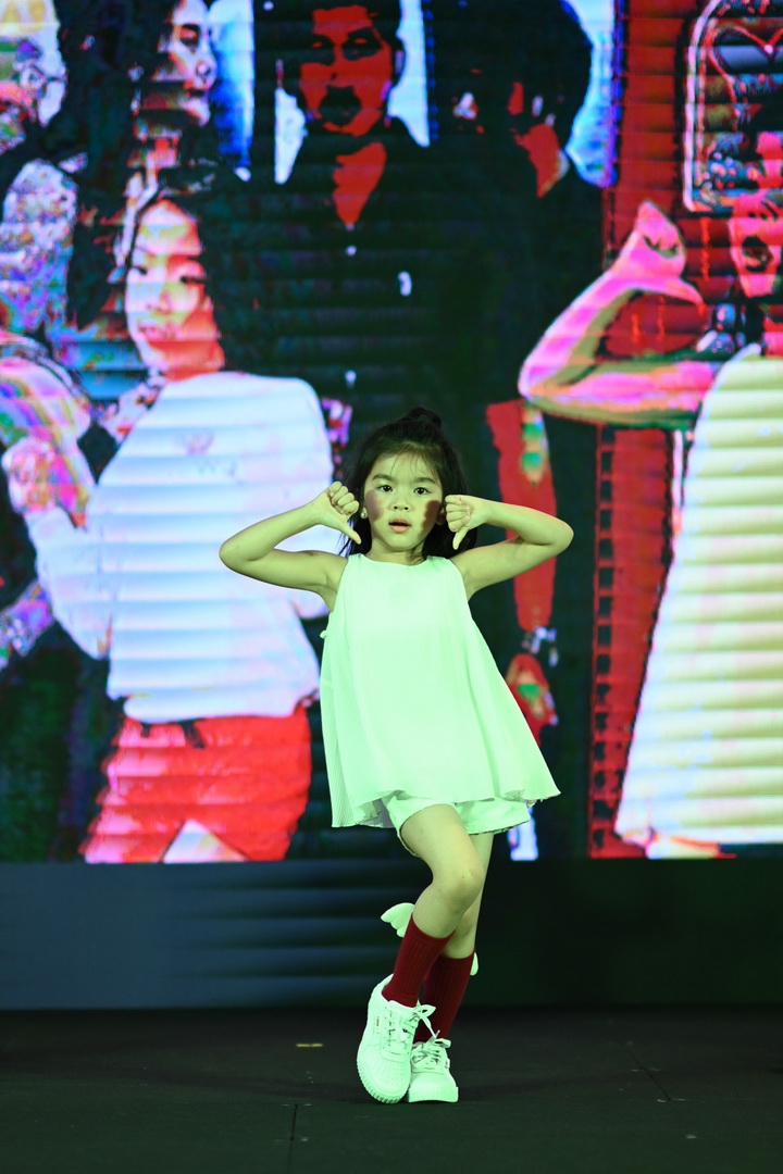 CENTRAL KIDS FASHION SHOW แฟชั่นโชว์สุดคิวต์จากเหล่าซุปตาร์ตัวน้อย