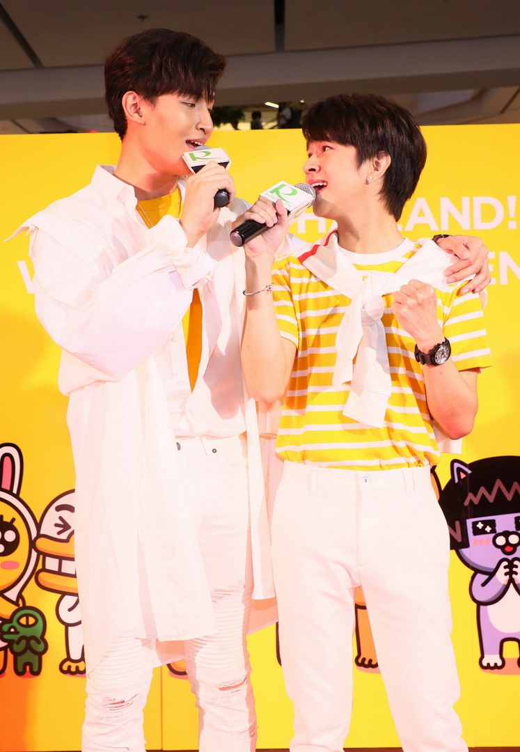 ROBINSON x KAKAO FRIENDS