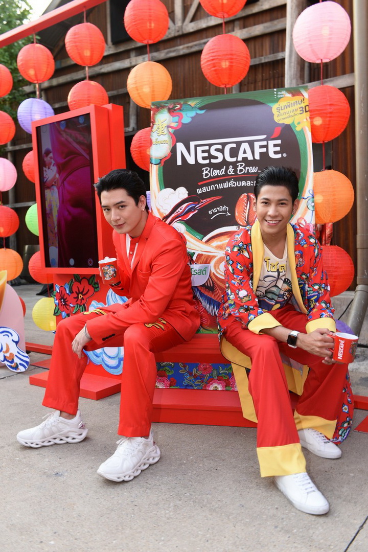 ‘เนสกาแฟ เบลนด์ แอนด์ บรู’ จัดงานใหญ่เปิดตัวแคมเปญ ‘ชงโชครับตรุษจีน’ สไตล์อินเตอร์แอคทีฟครั้งแรกในเมืองไทย