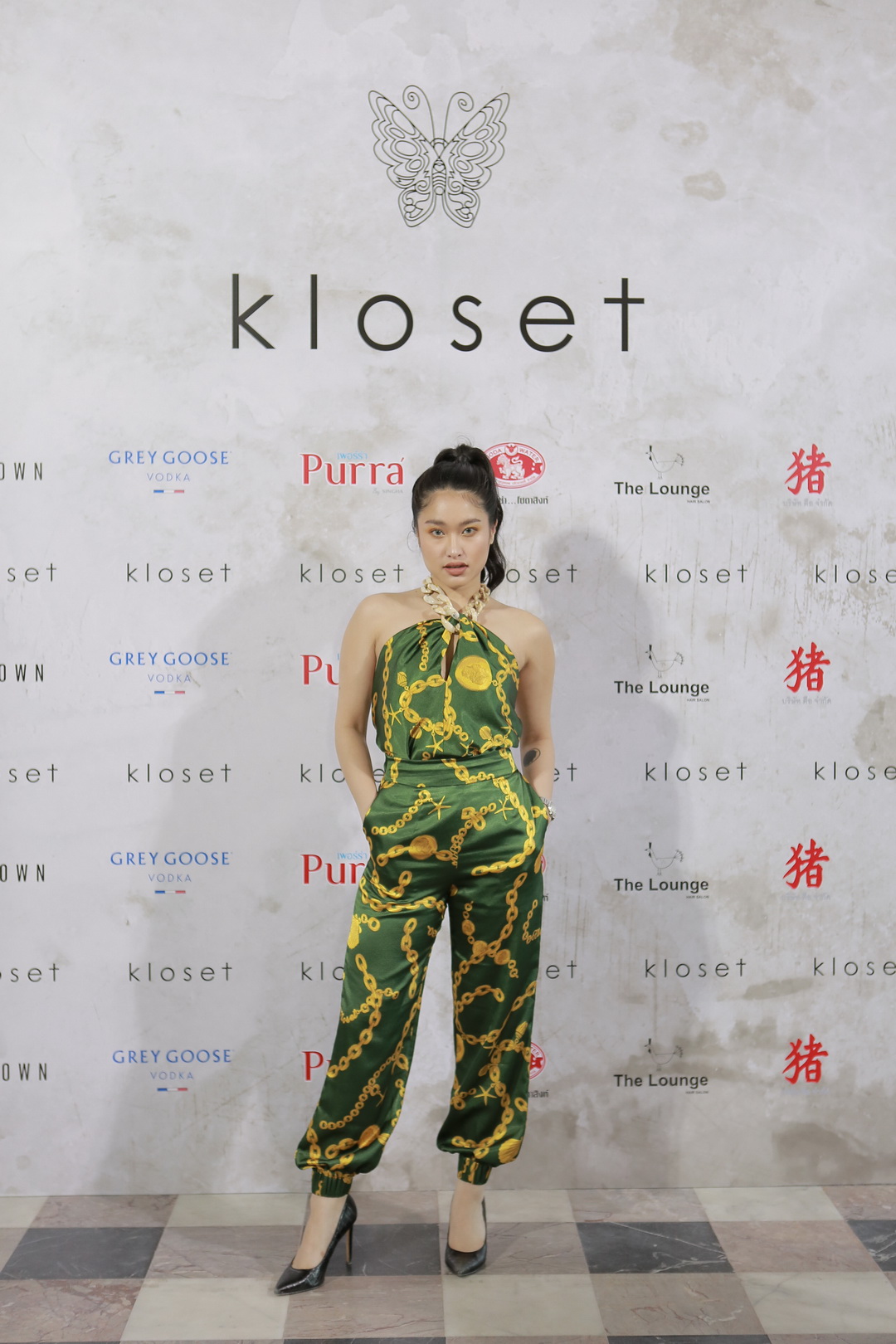 เหล่าคนดังร่วมชมแฟชั่นโชว์อวดโฉม ‘The Hidden Treasure’ คอลเลกชั่นใหม่รับซัมเมอร์จาก ‘KLOSET’