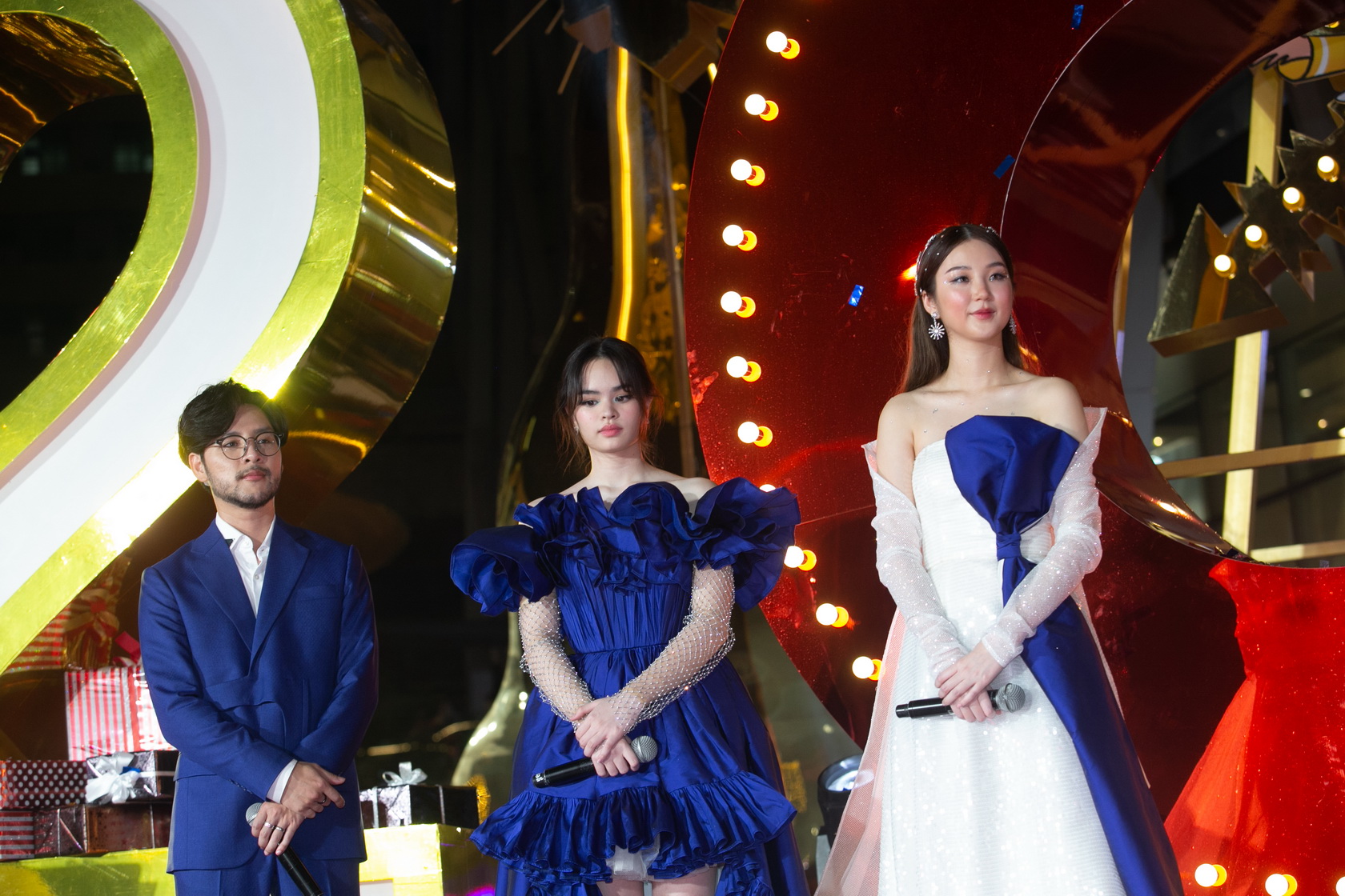 wOrld Of happiness 2021 at centralwOrld