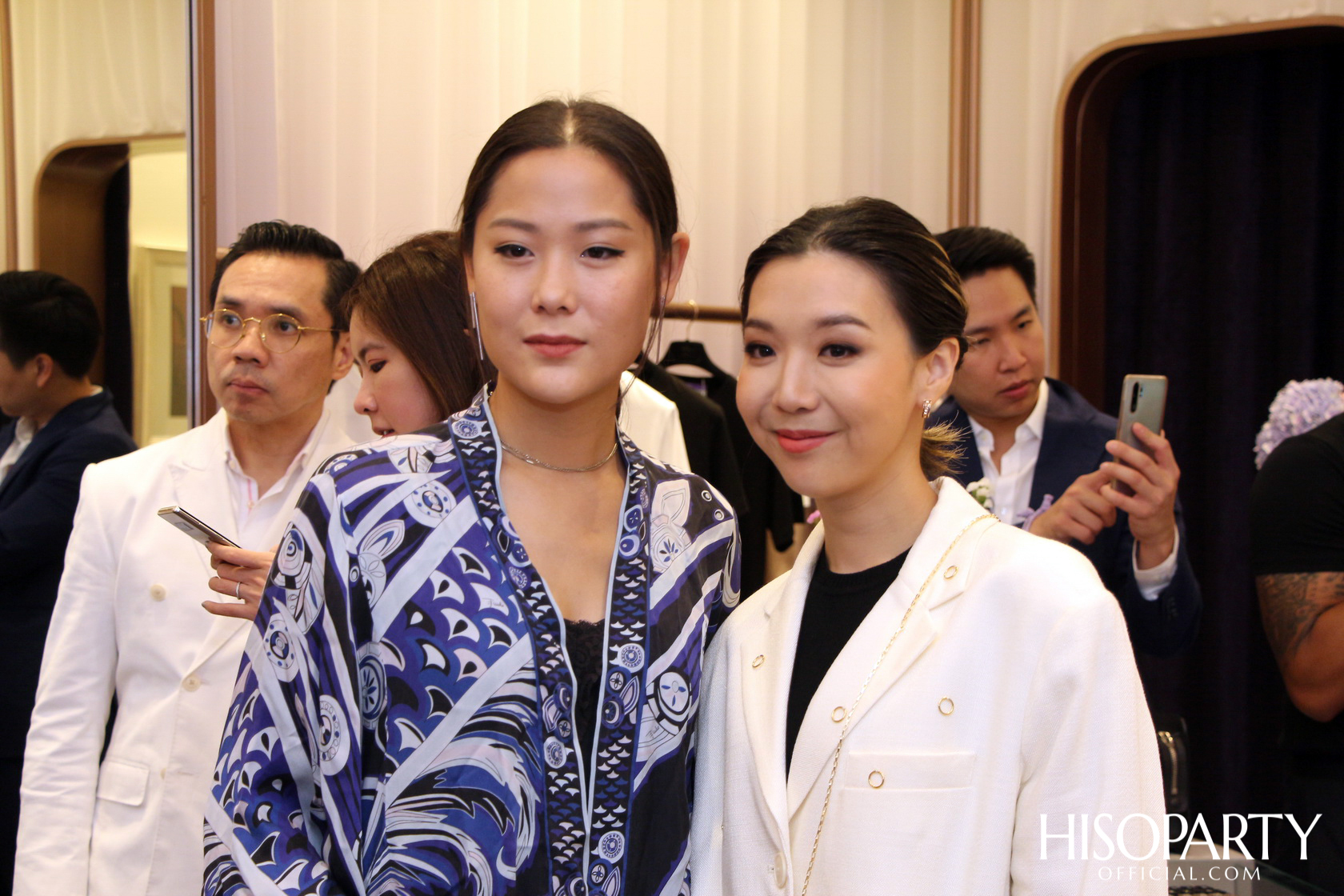 Grand Opening ‘S'uvimol Flagship Store’