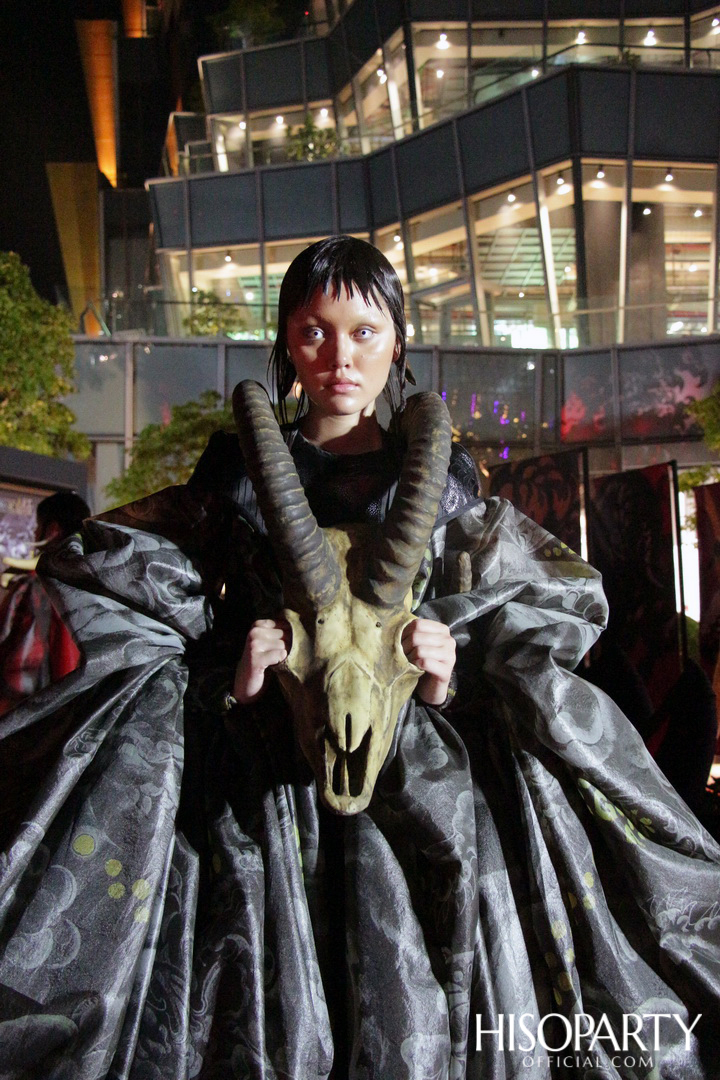 Immersive Art of Thawan Duchanee