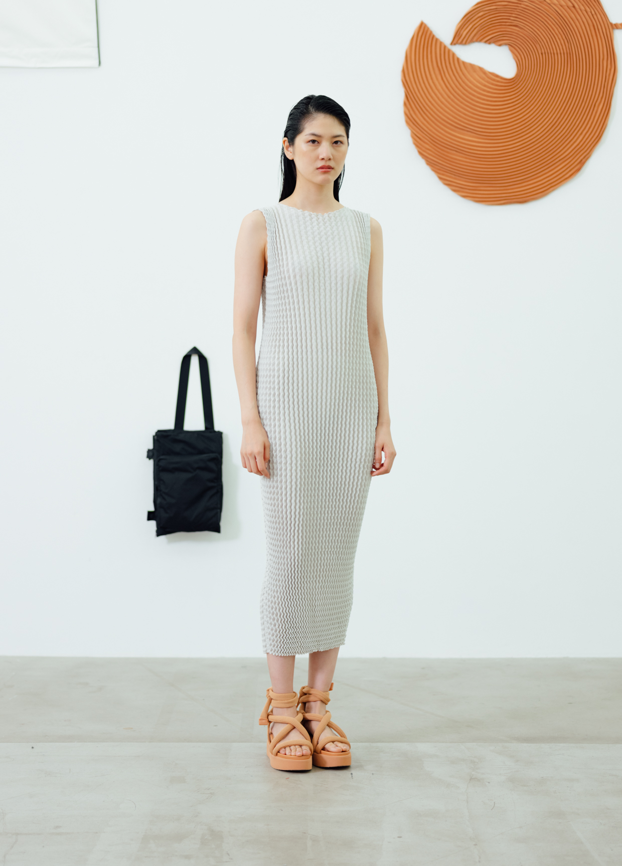 UNPACK THE COMPACT คอลเลกชั่นประจำฤดูใบไม้ผลิ-ฤดูร้อน 2021 จาก ISSEY MIYAKE