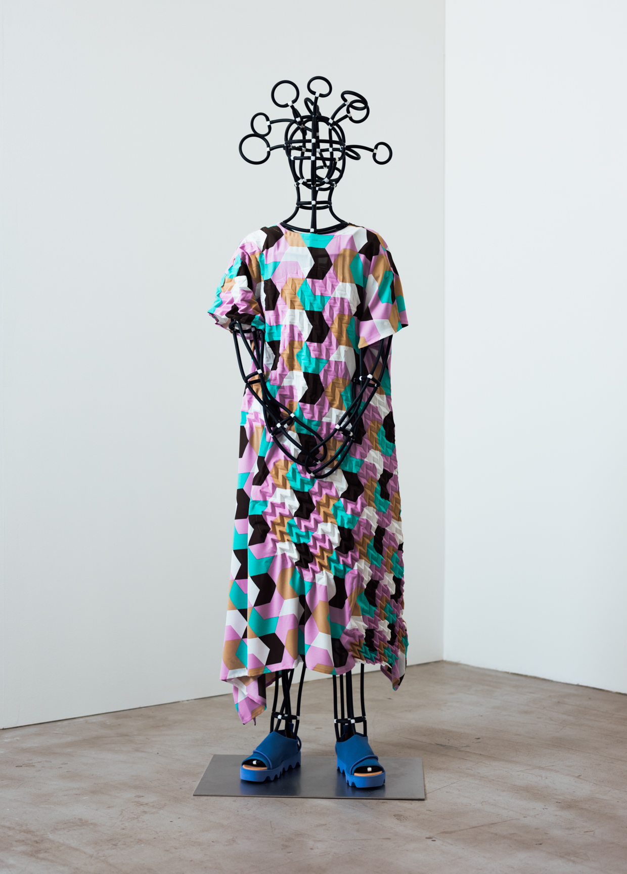 UNPACK THE COMPACT คอลเลกชั่นประจำฤดูใบไม้ผลิ-ฤดูร้อน 2021 จาก ISSEY MIYAKE