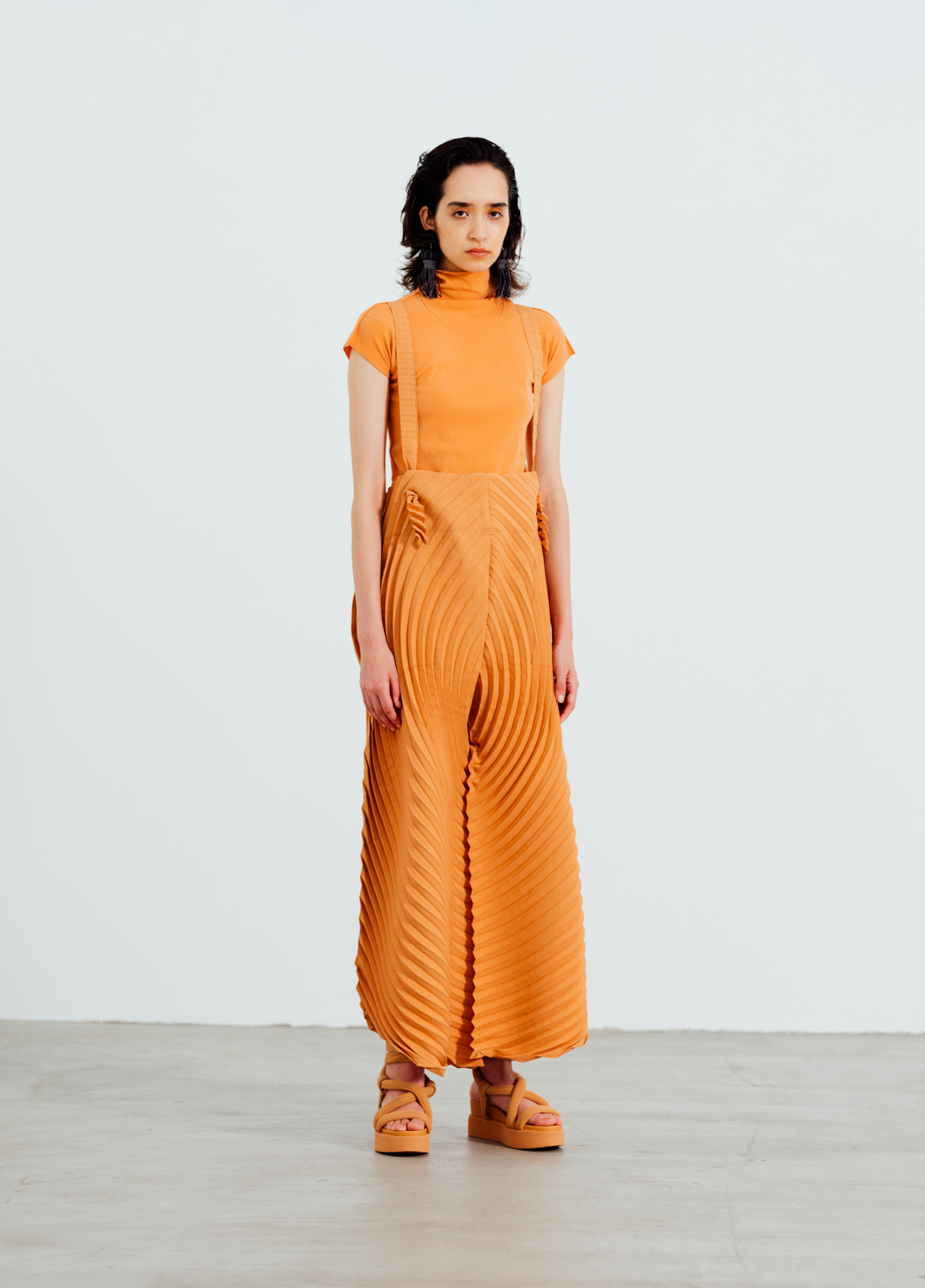 UNPACK THE COMPACT คอลเลกชั่นประจำฤดูใบไม้ผลิ-ฤดูร้อน 2021 จาก ISSEY MIYAKE