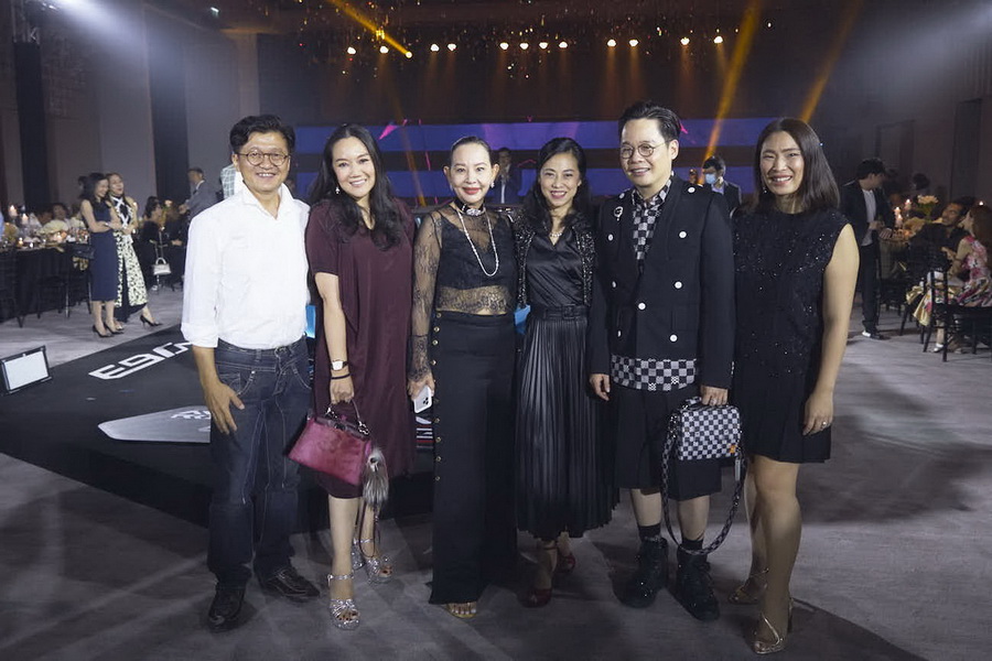 งานฉลองรับรถ Aventador SVJ Roadster 63