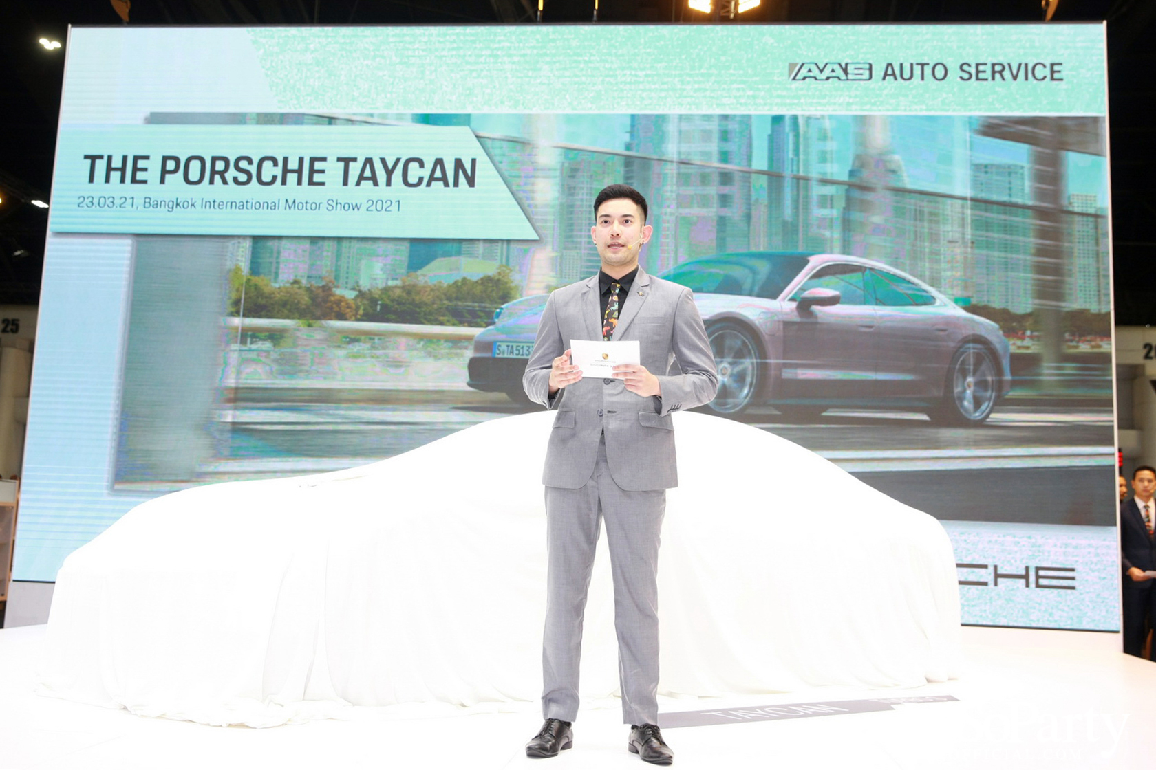 งานแถลงข่าวเปิดบูธรถยนต์ปอร์เช่ ในงานบางกอก อินเตอร์เนชั่นแนล มอเตอร์โชว์ ครั้งที่ 42