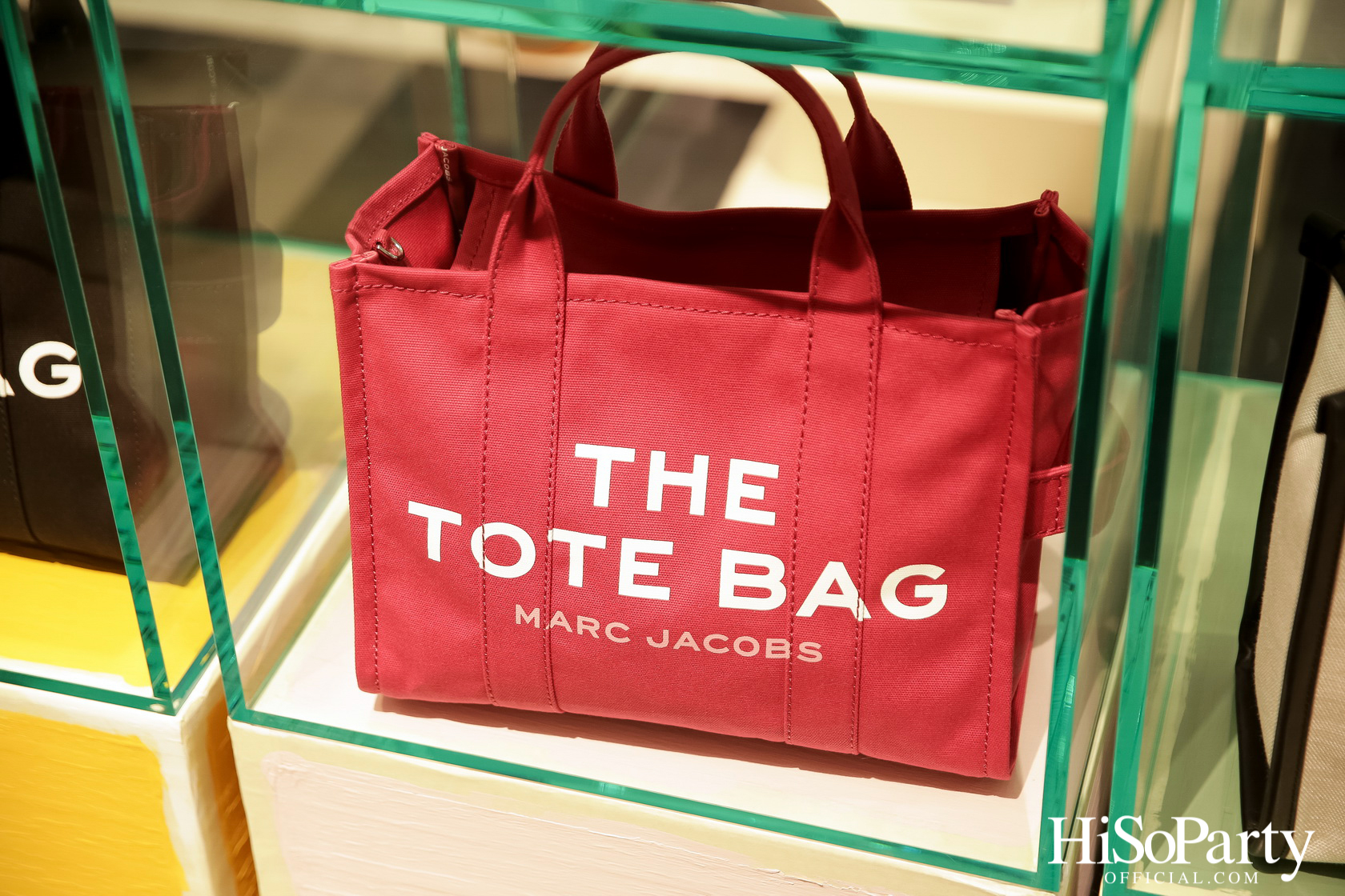 Marc Jacobs the Traveler Collection