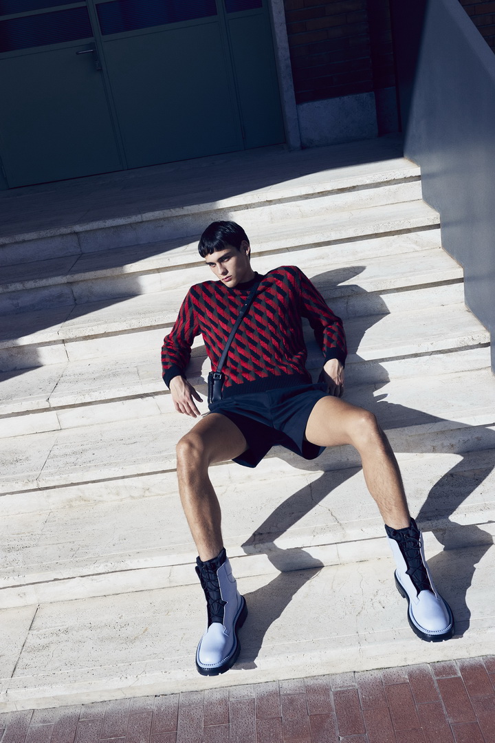 Salvatore Ferragamo Pre-Fall 2021 พลังจากอดีตสู่อนาคต