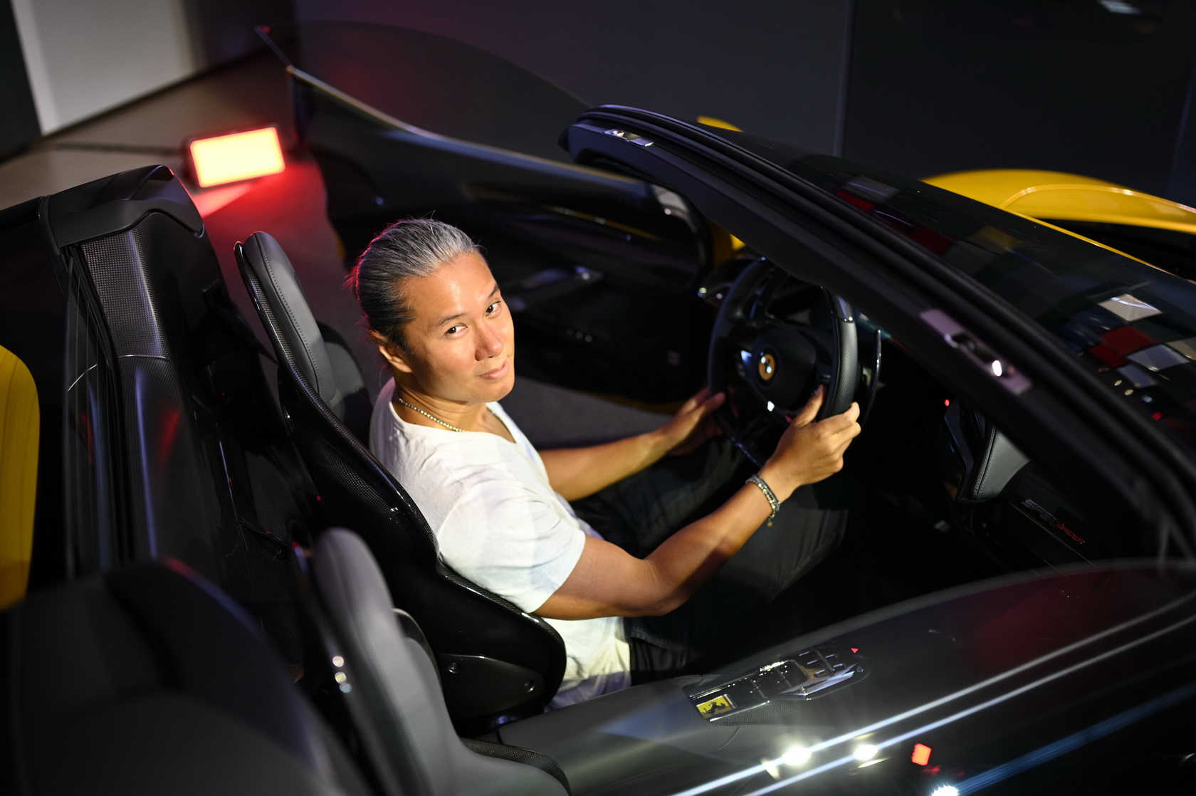 Ferrari SF90 Spider เผยโฉมแล้วครั้งแรกในประเทศไทย ในรูปแบบดิจิทัล ผ่าน FB Live