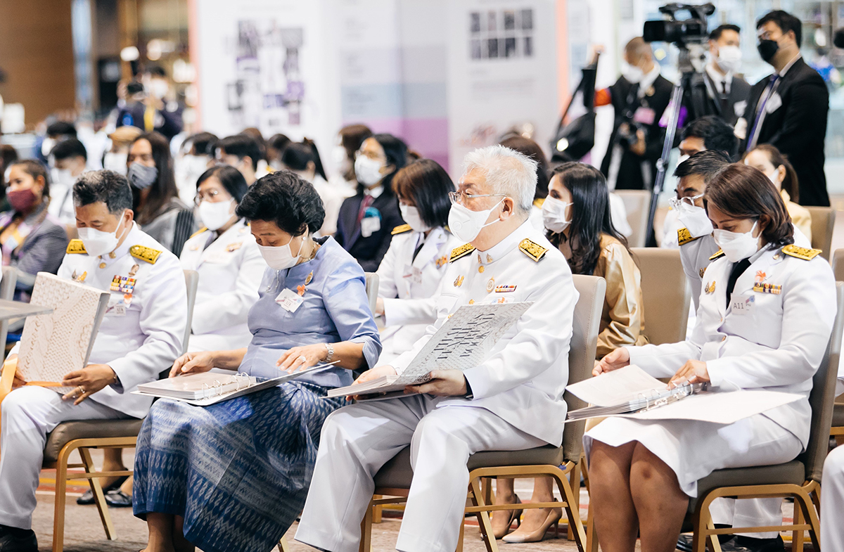 เจ้าฟ้าหญิงสิริวัณณวรีฯ ทรงเปิดงาน THAI TEXTILES TREND BOOK Autumn/Winter 2022-2023