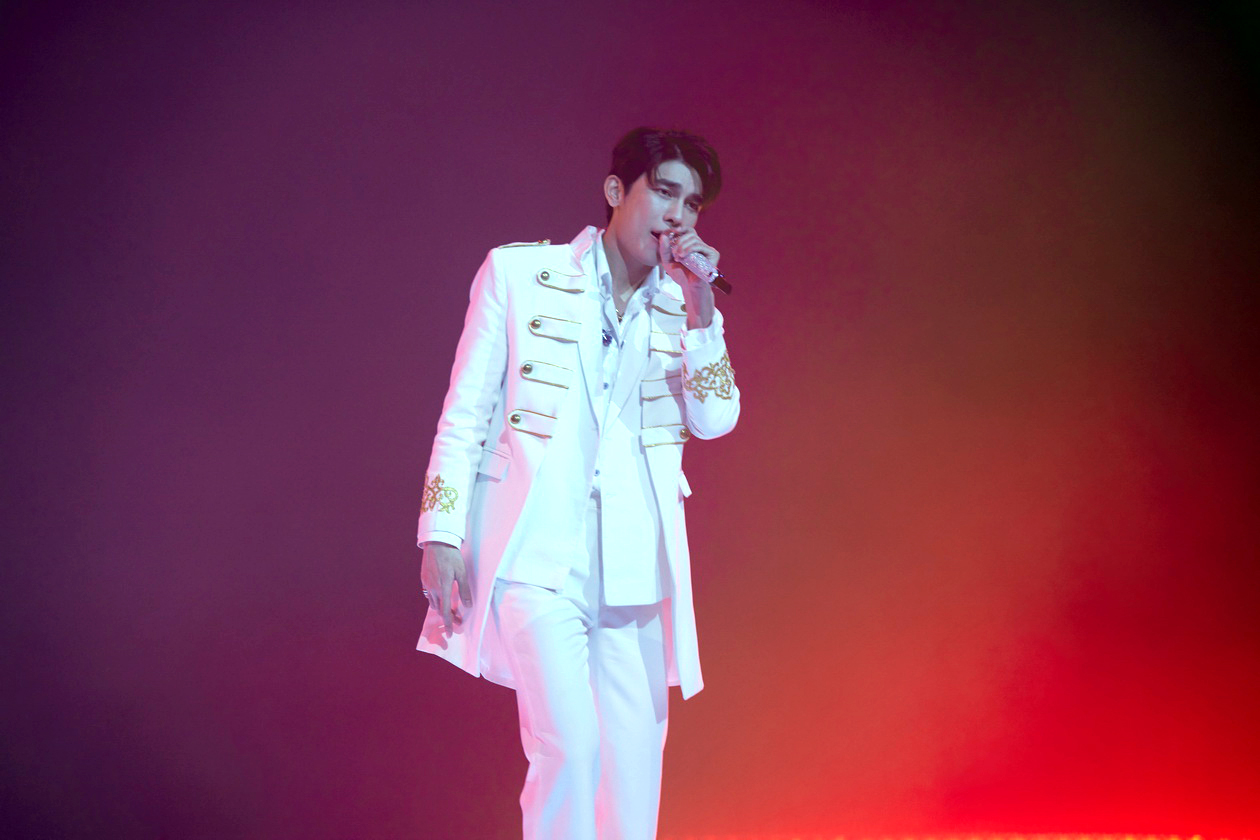 MEW SUPPASIT B.DAY LIVE CONCERT ‘MADE FOR TWO’