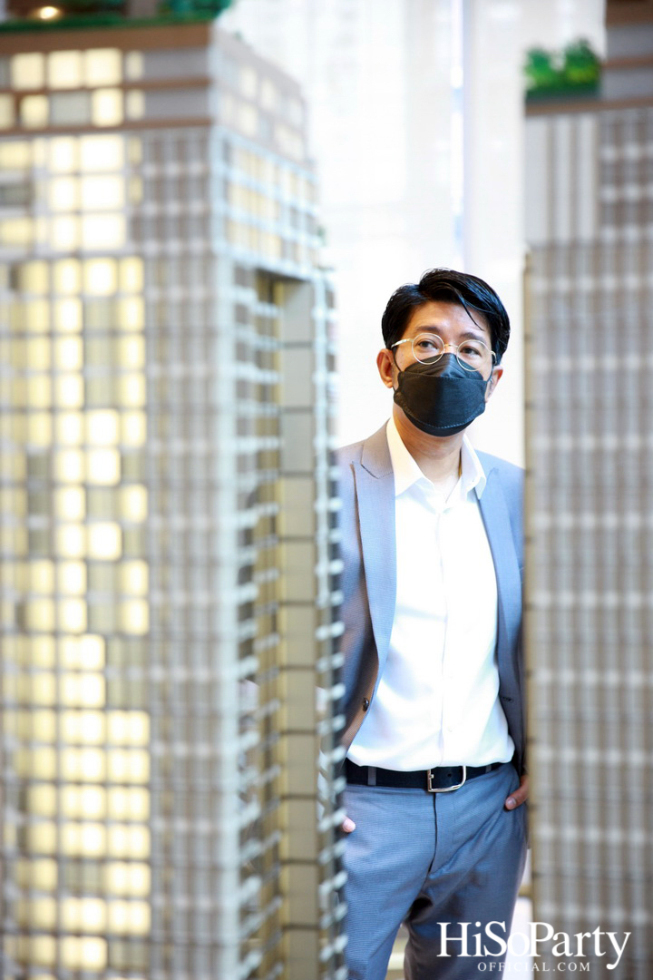 HiSoParty  x 125 SATHORN