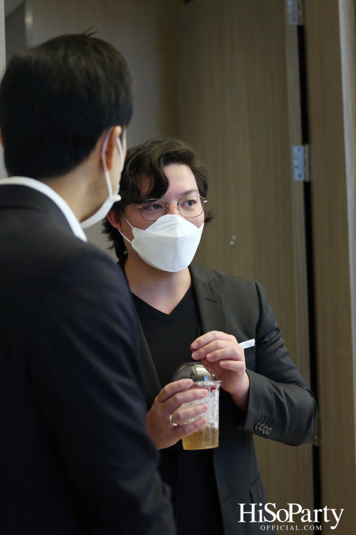 HiSoParty  x 125 SATHORN