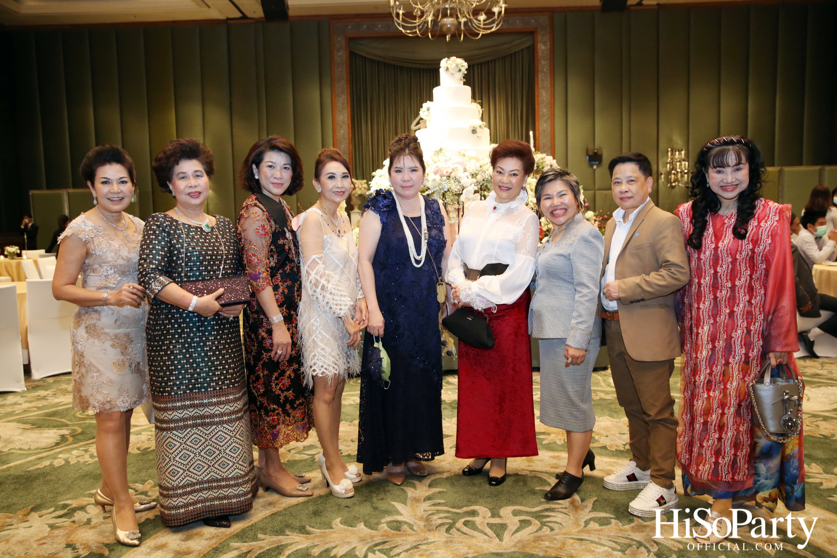 งานฉลองมงคลสมรสระหว่าง คุณชุลีกร หยั่งสายชล และ คุณอธิพัฒน์ วิเศษณัฐ