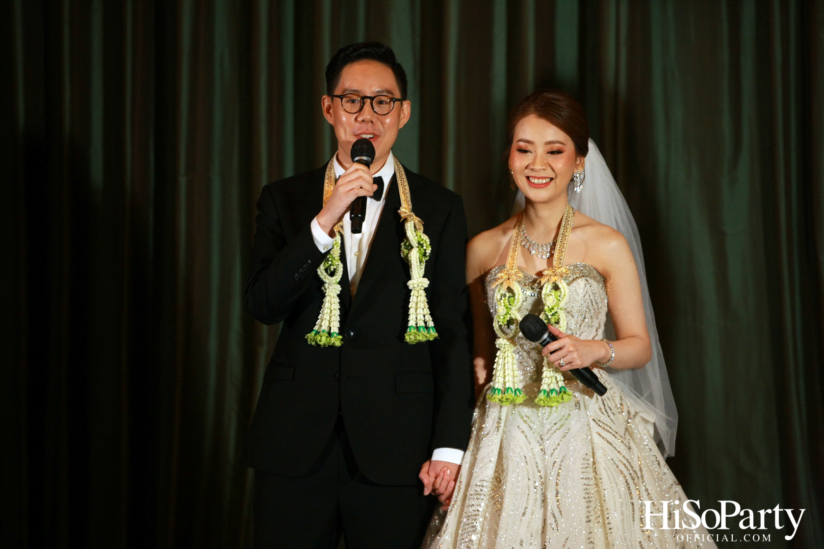 งานฉลองมงคลสมรสระหว่าง คุณชุลีกร หยั่งสายชล และ คุณอธิพัฒน์ วิเศษณัฐ