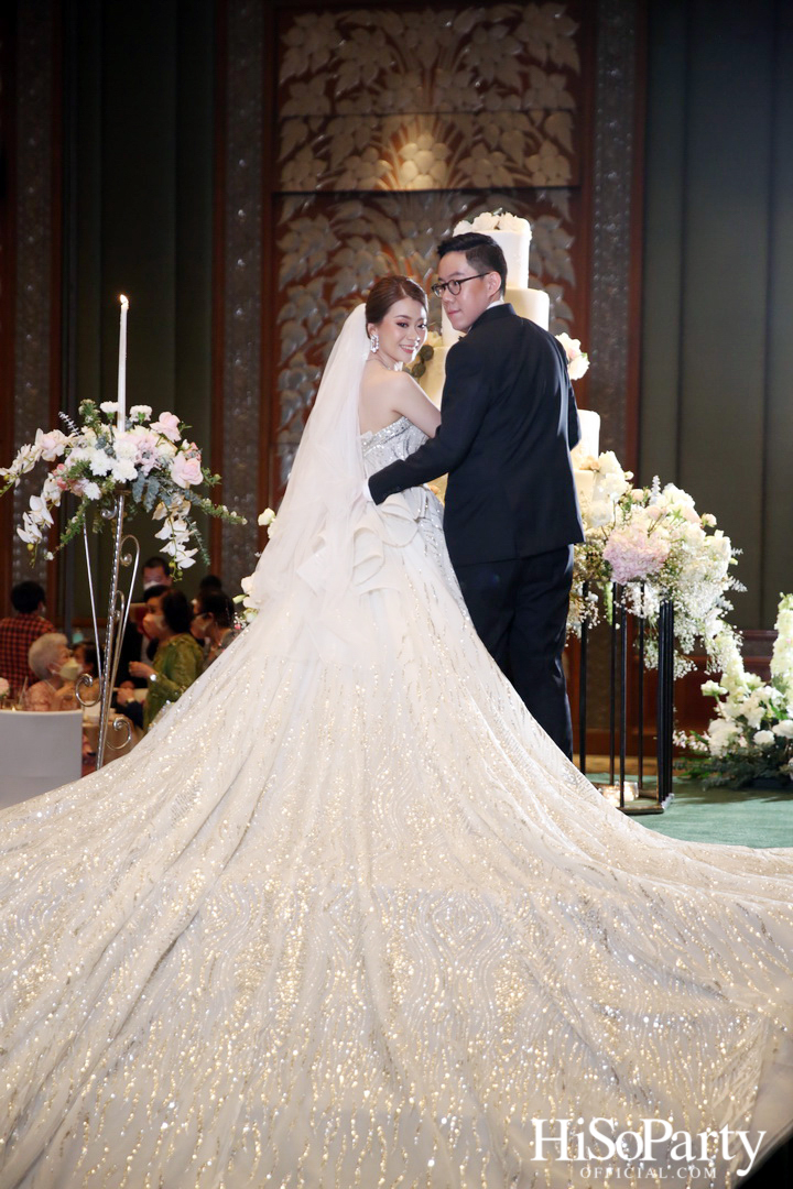 งานฉลองมงคลสมรสระหว่าง คุณชุลีกร หยั่งสายชล และ คุณอธิพัฒน์ วิเศษณัฐ