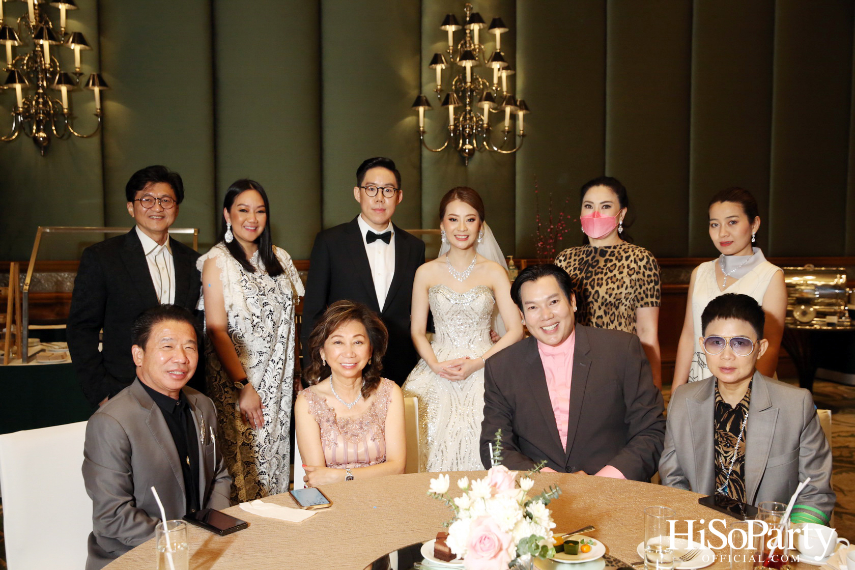 งานฉลองมงคลสมรสระหว่าง คุณชุลีกร หยั่งสายชล และ คุณอธิพัฒน์ วิเศษณัฐ
