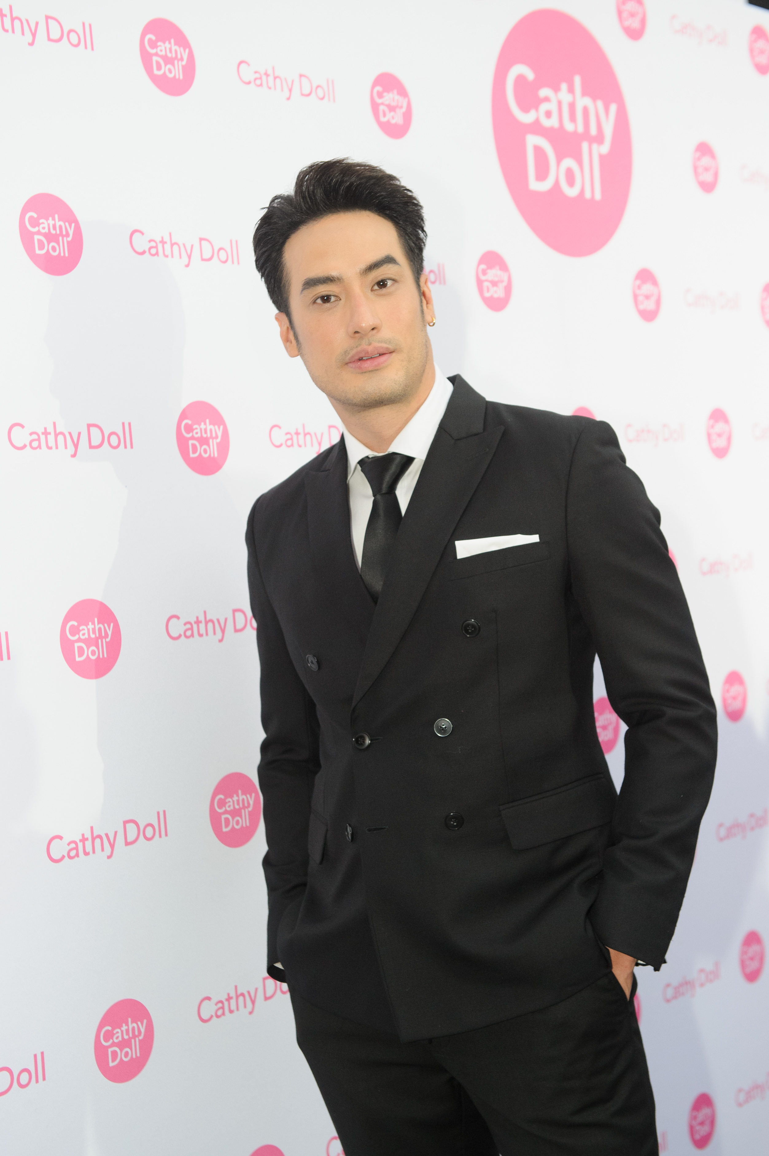 ‘Cathy Doll Grand Launch 2022’ งานฉลองครบรอบ 10 ปี Karmart พร้อมเปิดตัว 8 พรีเซนเตอร์สุดฮอต