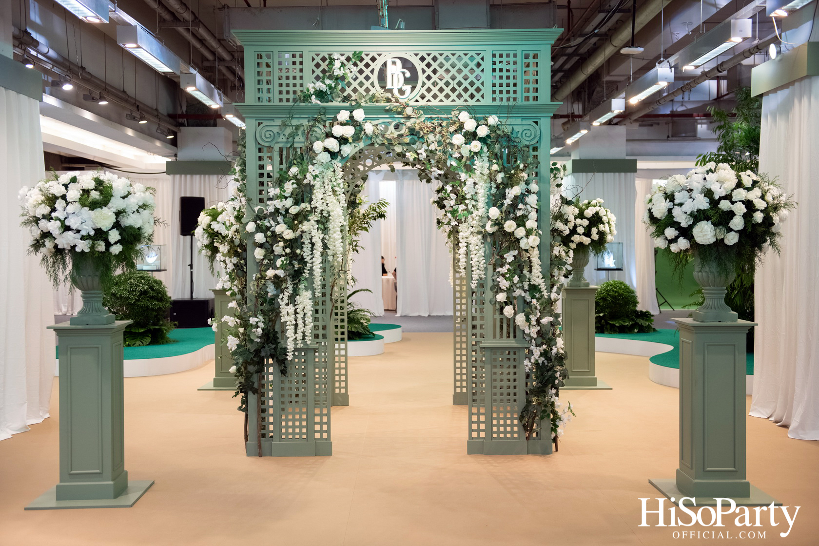 BEAUTY GEMS THE EXTRAVAGANZA OF THAINESS with HiSoParty