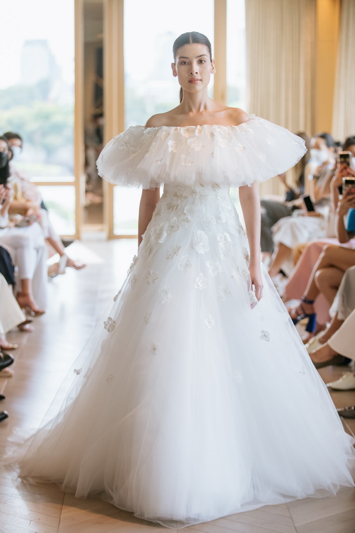 งานเปิดตัวคอลเลกชั่น WHITE Asava 2022 Collection