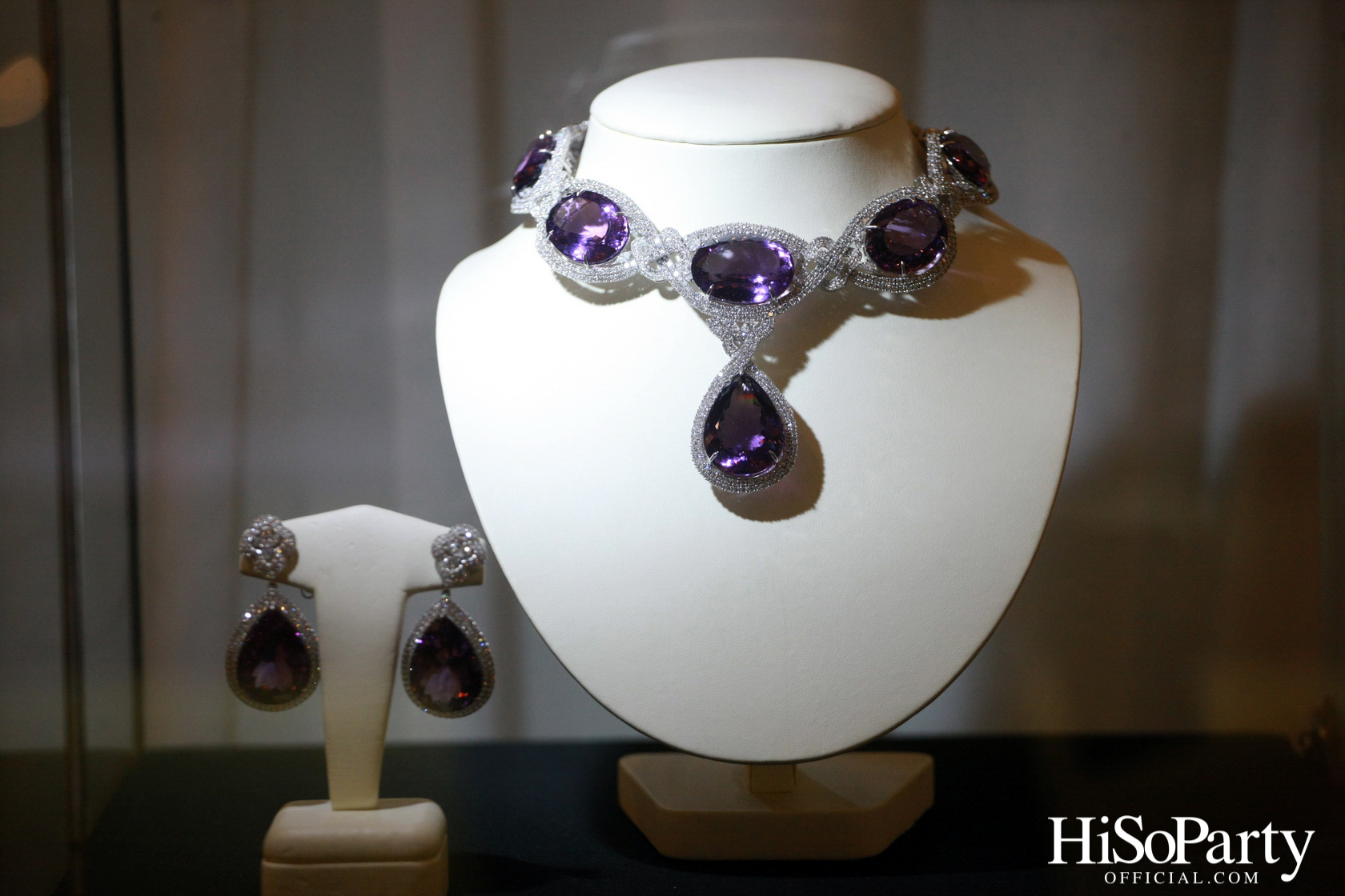 ‘The Luxury Runway PAJAMAS with DIAMOND’ แฟชั่นโชว์สุดเอ็กซ์คลูซีฟ จาก Beauty Gems และ Vintel
