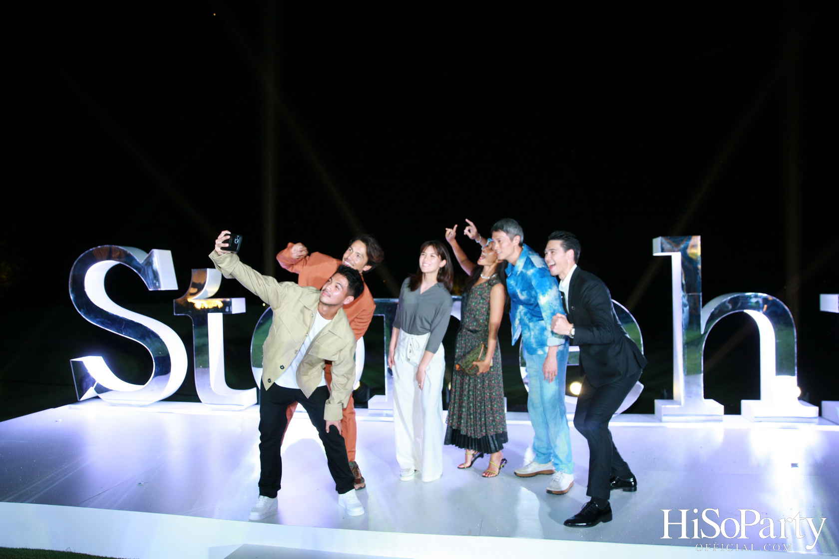 งาน Grand Opening ‘Stonehill’ สุดยอดสนามกอล์ฟที่เต็มไปด้วยจิตวิญญาณของผู้ก่อตั้ง สารัชถ์ รัตนาวะดี และ สาริศ รัตนาวะดี และผู้มาเยือน