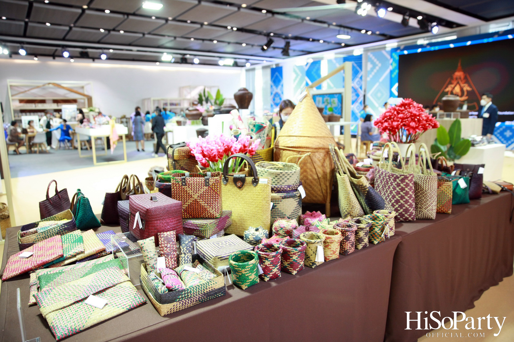 สมเด็จพระเจ้าลูกเธอ เจ้าฟ้าสิริวัณณวรี นารีรัตนราชกัญญา เสด็จเปิดงาน ‘สืบสานใจ หัตถศิลป์ไทย สู่สากล’