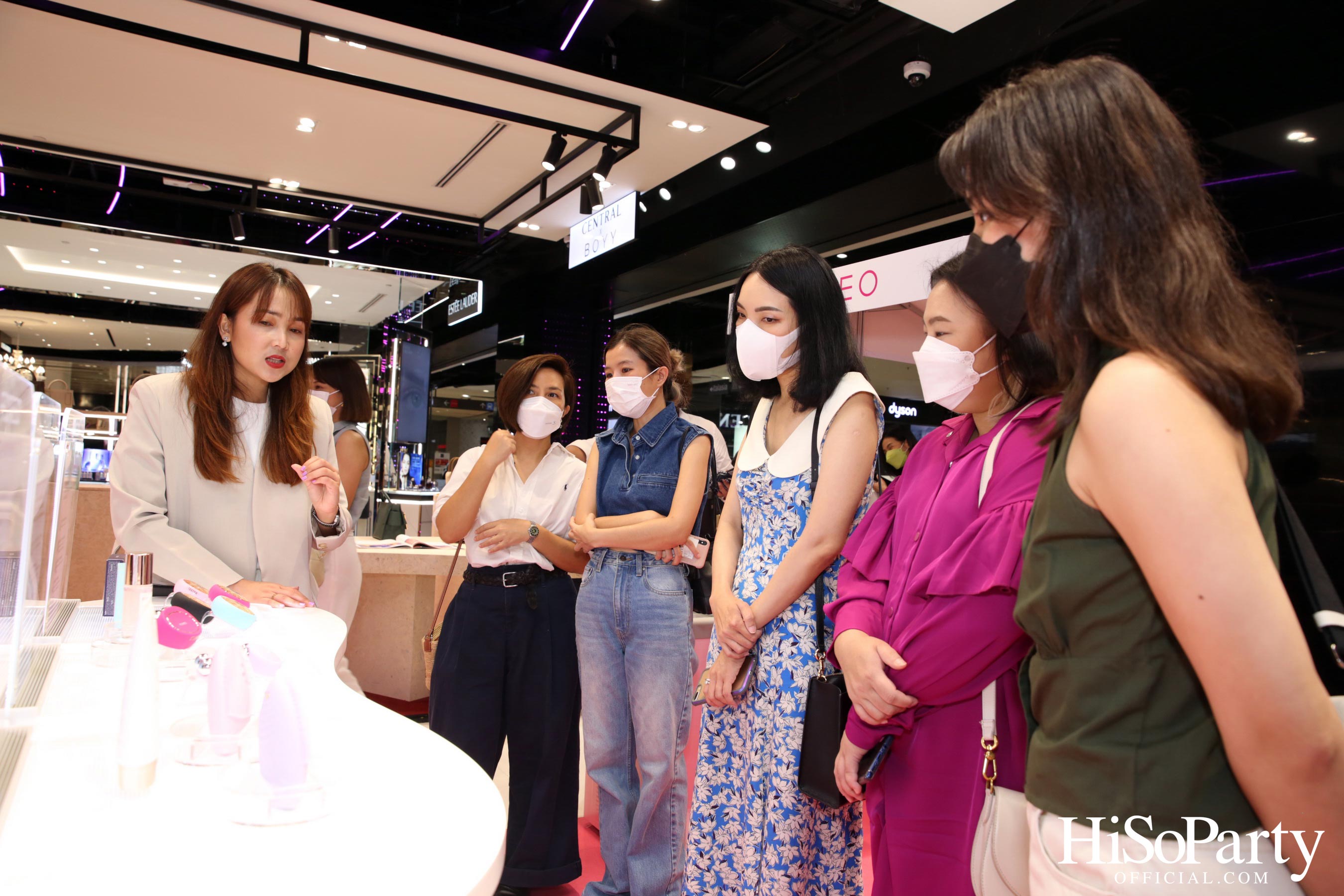 FOREO EXPERIENCE POP-UP