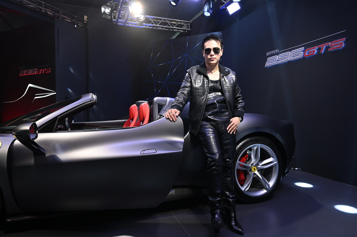Ferrari 296 GTS สุดยอดซูเปอร์คาร์ ขุมพลัง V6 ปลั๊ก-อิน ไฮบริด 830 แรงม้า พร้อมอวดโฉมแล้วที่คาวาลลิโน มอเตอร์