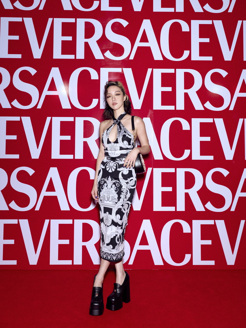 VERSACE FW22 BANGKOK TRUNK SHOW