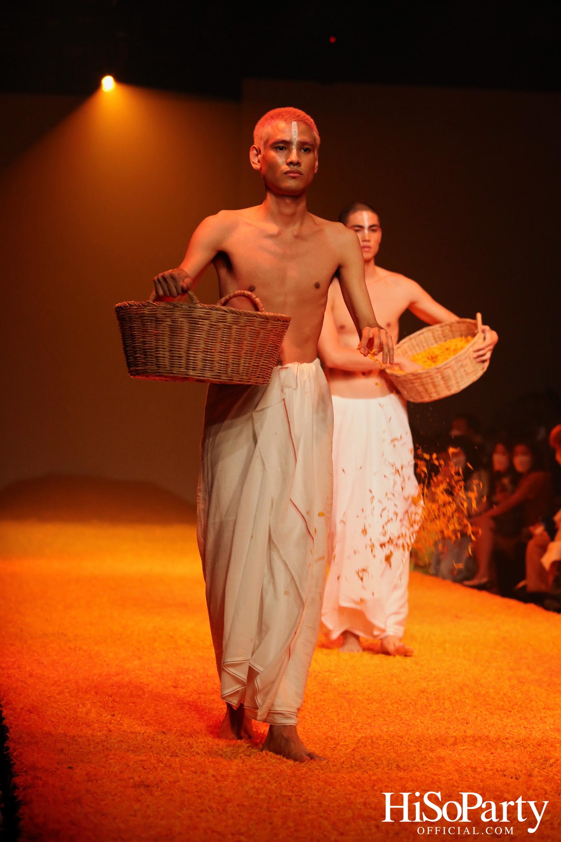 ISSUE presented by TAT @Siam Paragon Bangkok International Fashion Week 2022 (BIFW2022)