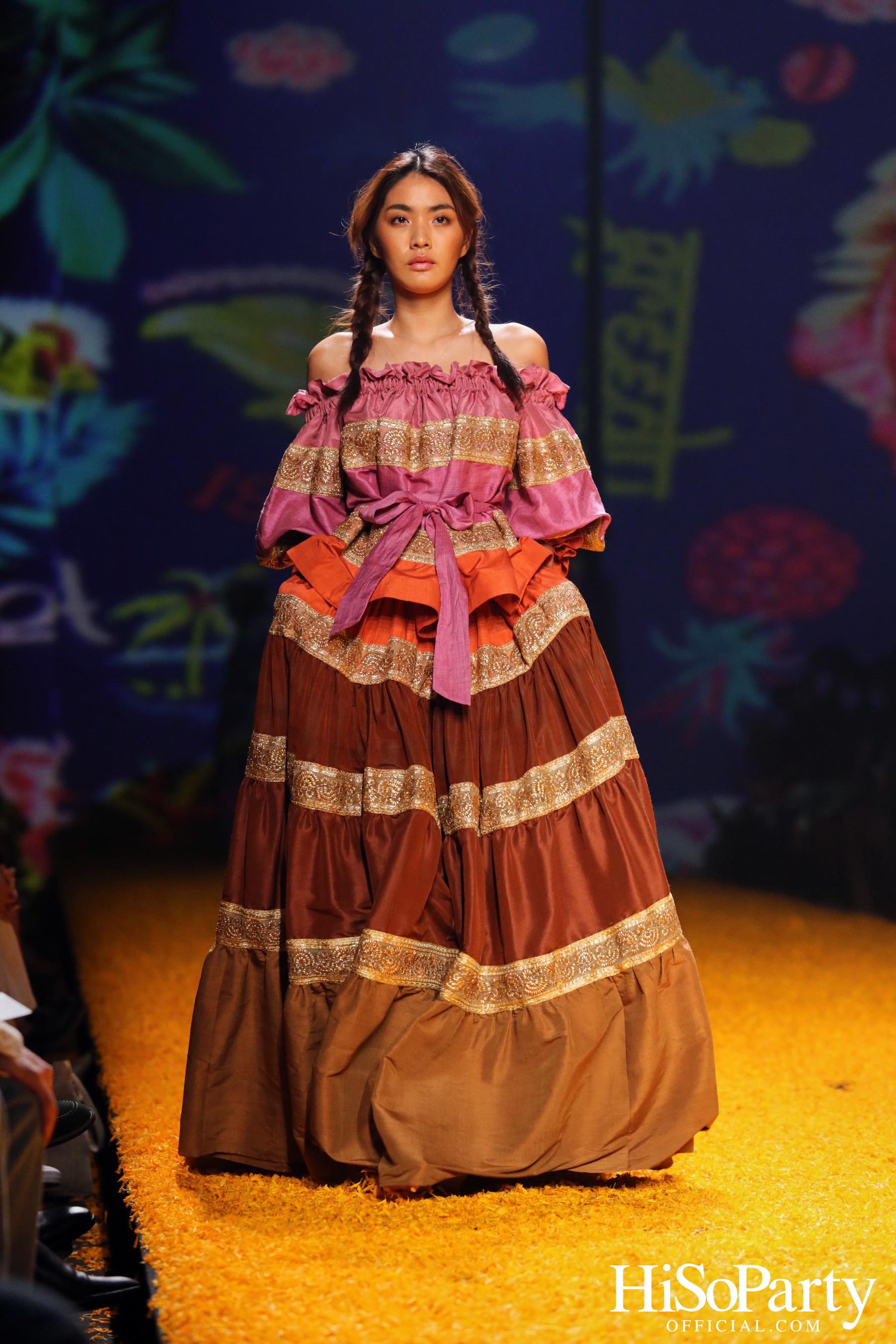 ISSUE presented by TAT @Siam Paragon Bangkok International Fashion Week 2022 (BIFW2022)