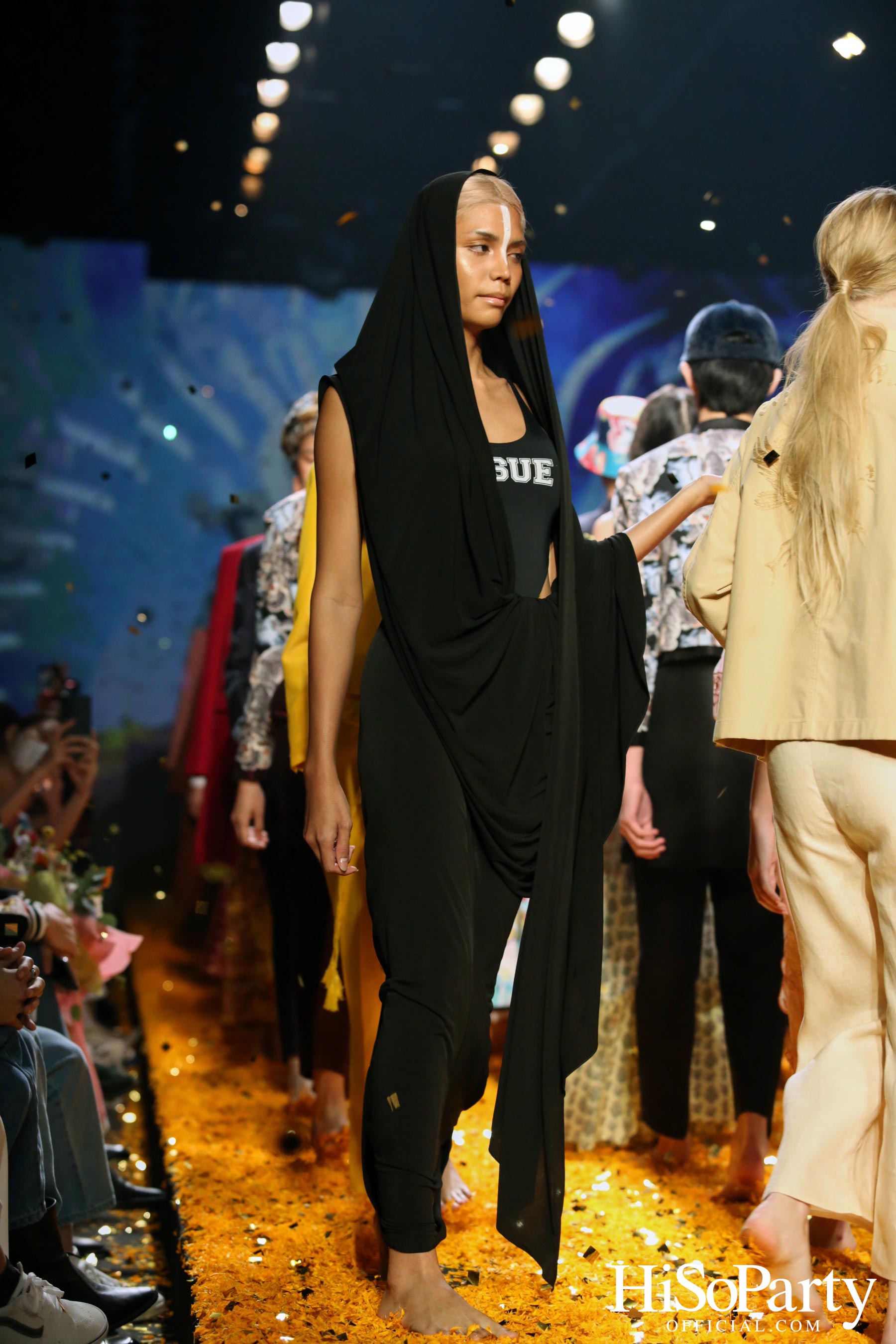 ISSUE presented by TAT @Siam Paragon Bangkok International Fashion Week 2022 (BIFW2022)