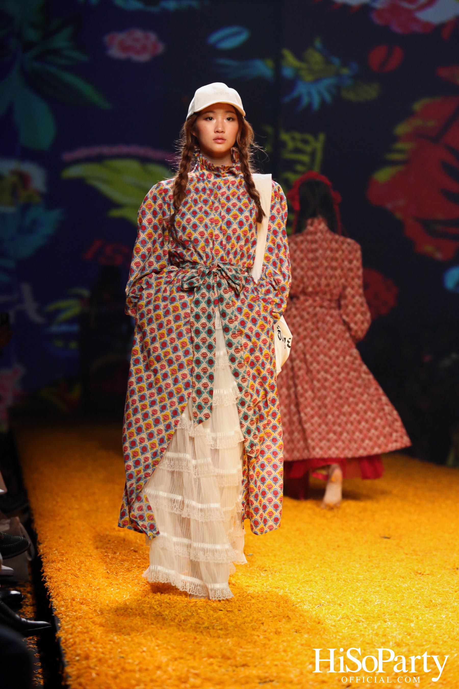 ISSUE presented by TAT @Siam Paragon Bangkok International Fashion Week 2022 (BIFW2022)