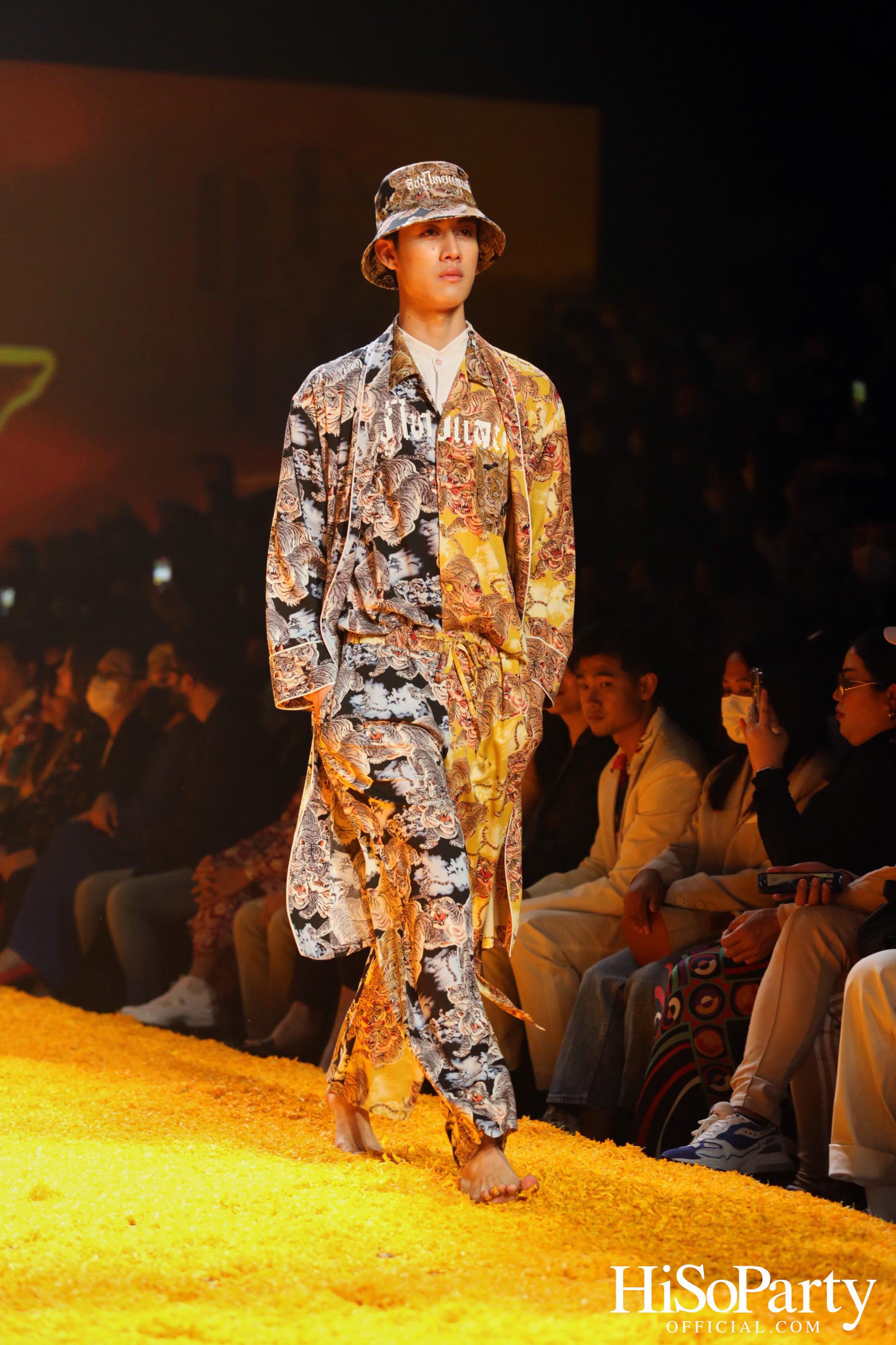 ISSUE presented by TAT @Siam Paragon Bangkok International Fashion Week 2022 (BIFW2022)